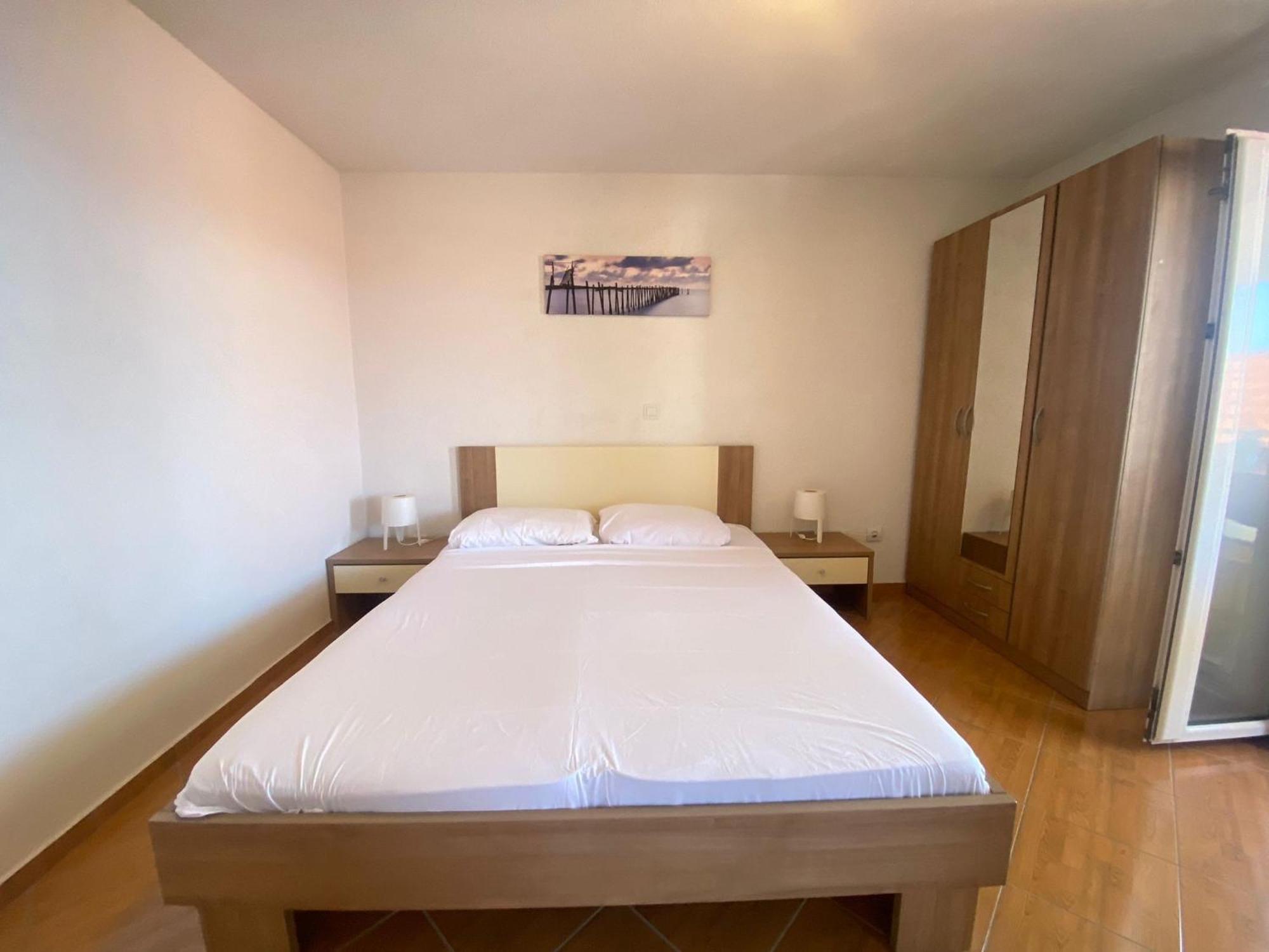 Seaside Secluded Apartments Cove Tvrdni Dolac, Hvar - 12655 Gdinj Cameră foto
